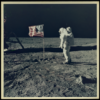 1969. Apollo XI. Série "Moon Walk". Buzz Aldrin pose devant le drapeau américain - Image 2