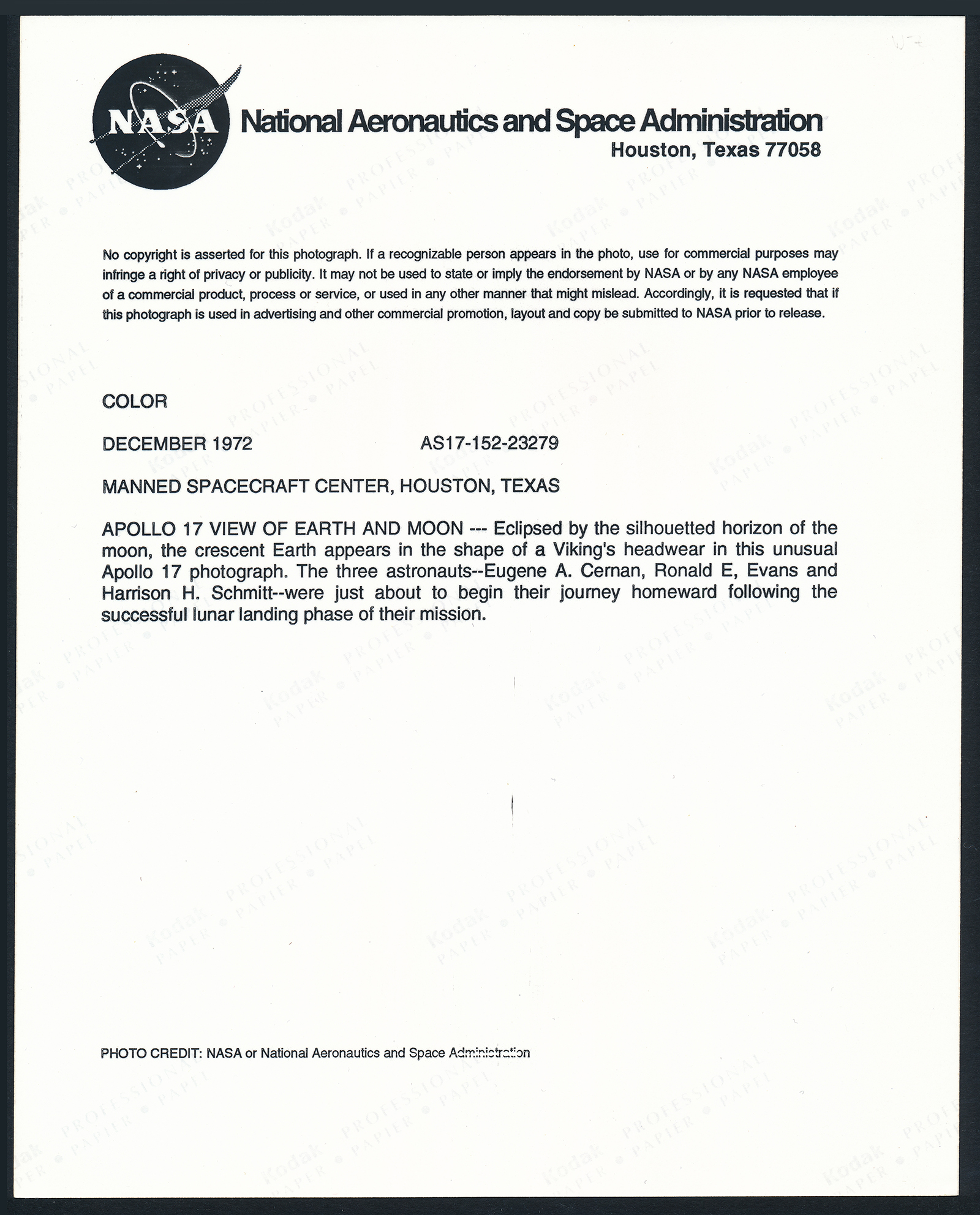 Mission APOLLO 17. Vue d'un croissant de Terre (#2665) - Image 4