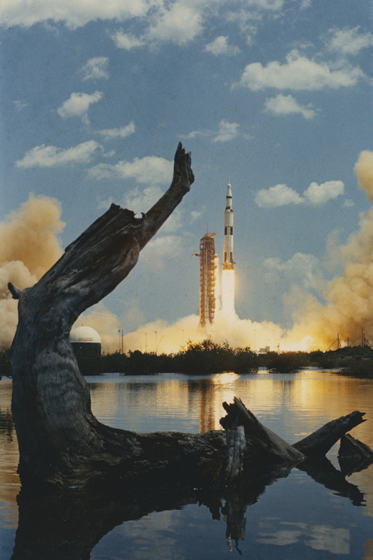 Décollage de la fusée SATURNE V le 16 avril 1972 (#3491) - Image 3