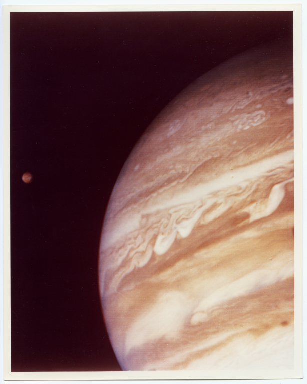 Jupiter et son satellite Ganymède (sonde Voyager 2)