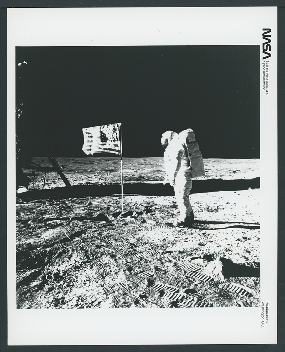 NASA – Apollo 11: Buzz Aldrin Beside the American Flag (1969) — #3823 NASA – Apollo 11: Buzz Aldrin Beside the American Flag (1969) — #3823