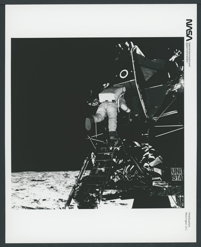 NASA – Apollo 11: Buzz Aldrin Descending the Eagle Lunar Module (1969) — #3826